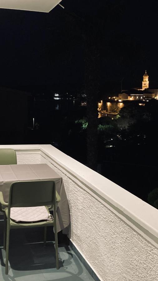 Apartment Tomic Krk Krk Town Exterior foto